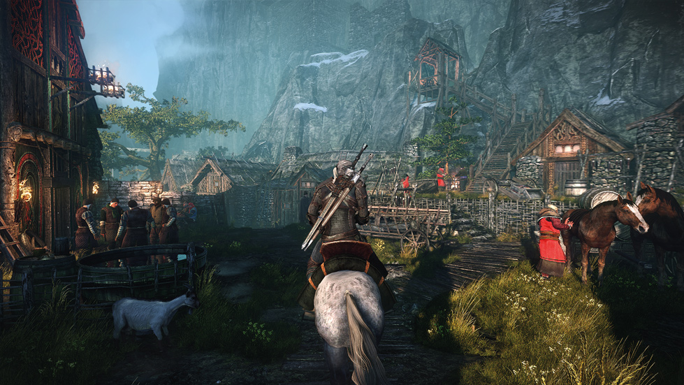Screenshot-Geralt-Camp-Crowd-Riding-Roche-Horse.jpg